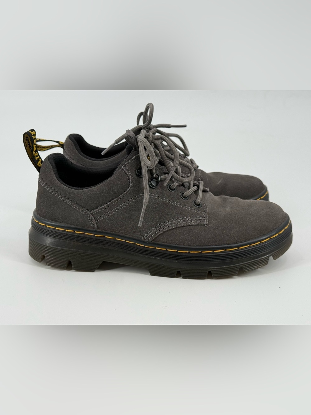 Dr. Martens Reeder Suede Utility Shoes M6 / W7 Gunmetal Grey